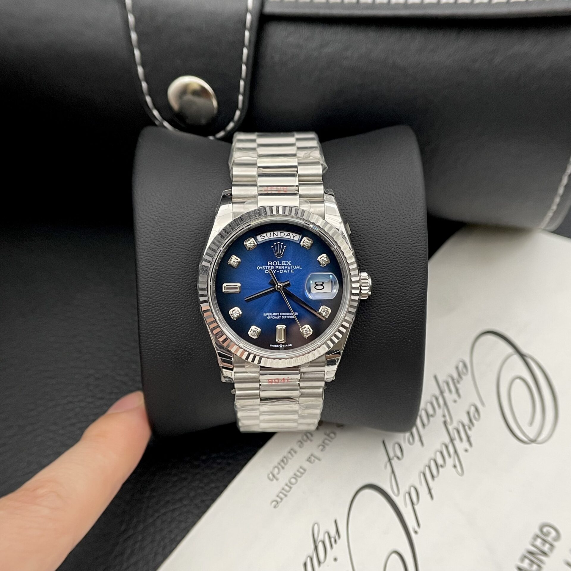Rolex Day-Date Replica Watch Blue Dial Oyster Strap EW Factory 36mm - Elite Watch Atelier