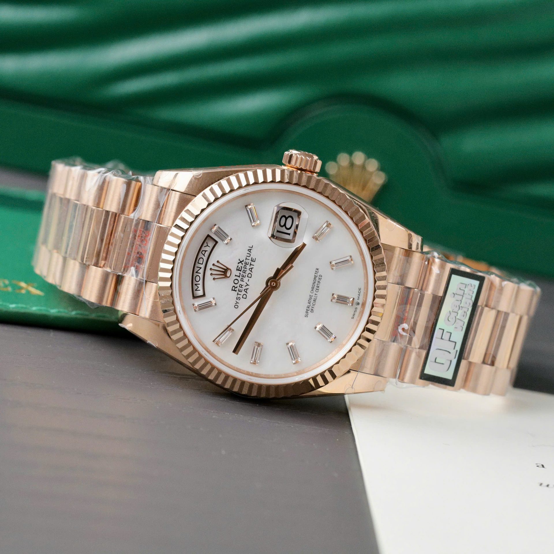 Rolex Day-Date Rose Gold Replica Watch Dial Mother Of Pearl QF Factory 36mm - Elite Watch Atelier