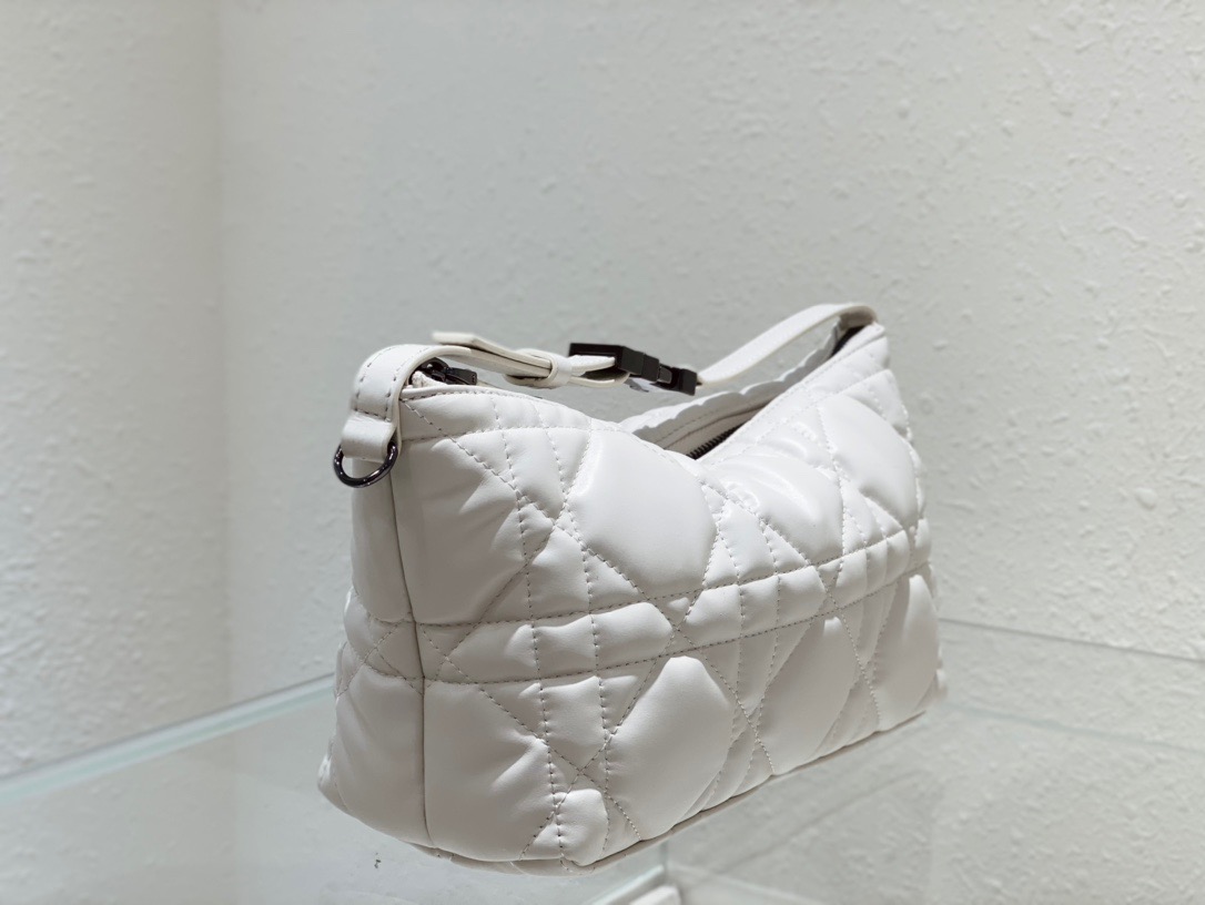 Christian Dior Medium DiorTravel Nomad Pouch White, For Women, Women’s Handbags 8.5in/22cm CD S5554BMIG_M0301:1High-quality replica