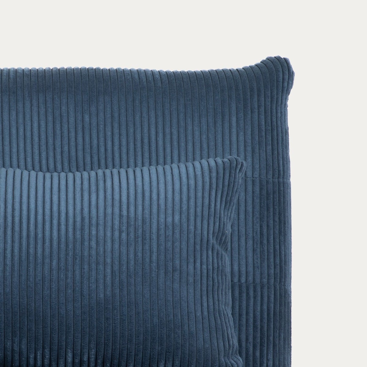 Sofa SOLACE 1-osobowa, z funkcją spania sztruksowa granatowa 83x91x84 cm