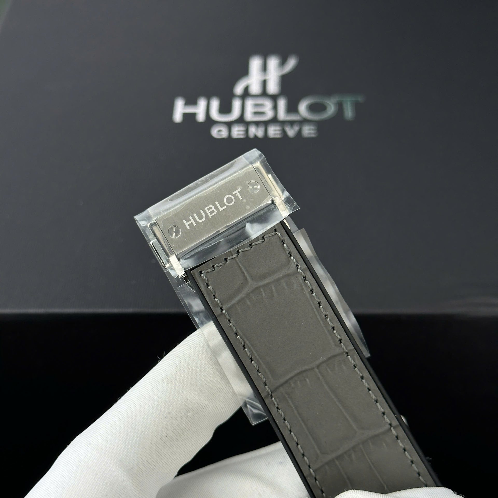 Hublot Classic Fusion Titanium Replica Watch Best Quality Gray Dial WWF Factory 45mm - Top club