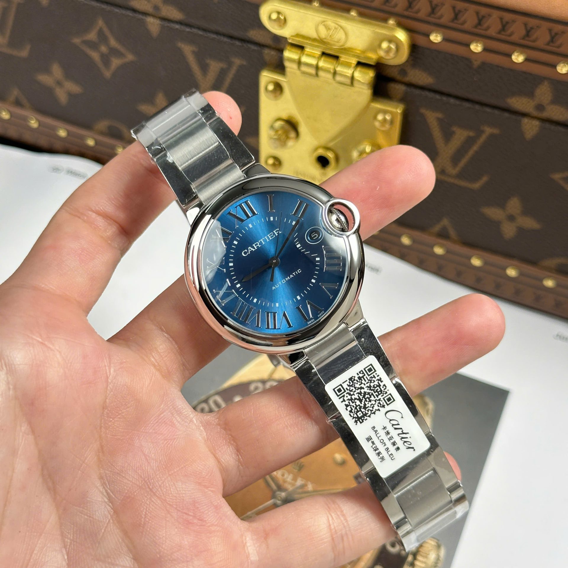 Cartier Ballon Bleu Copies Watches Blue Dial Metal Wire AF Factory 40mm - Elite Watch Atelier