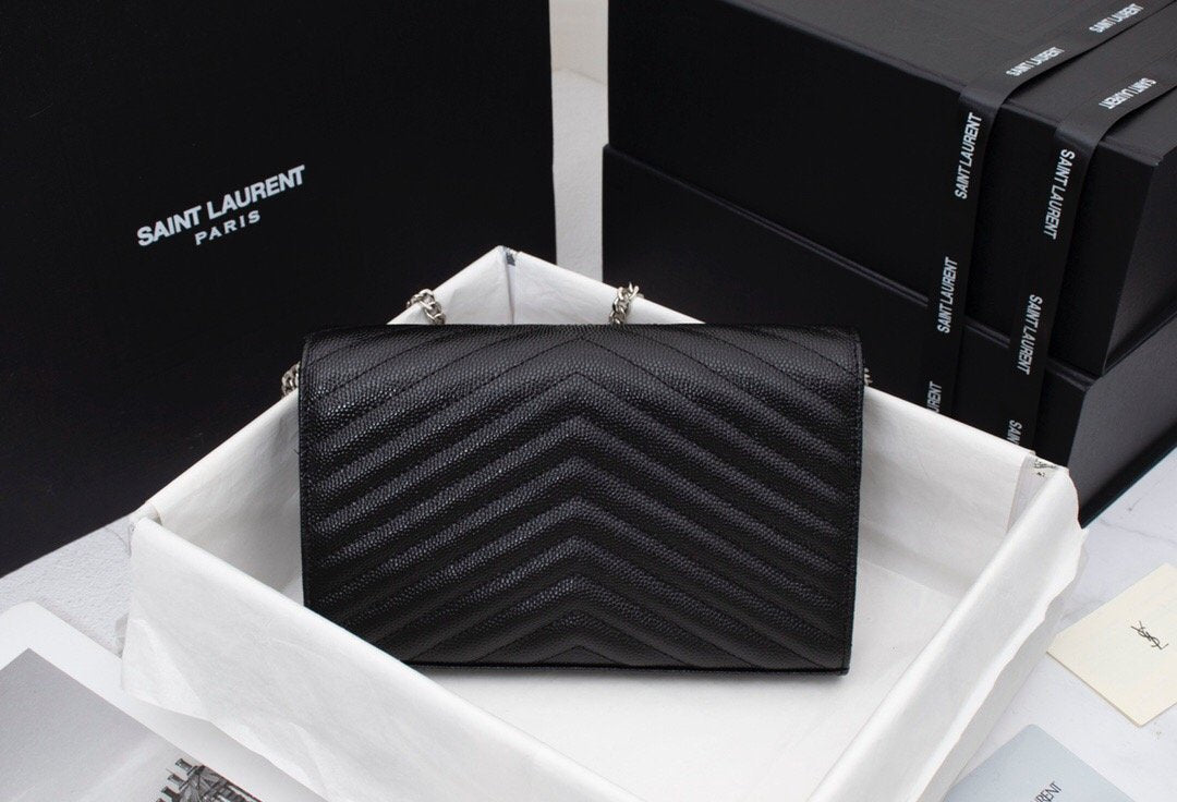 TO – Luxury Edition Bags SLY 1011:1High-quality replica