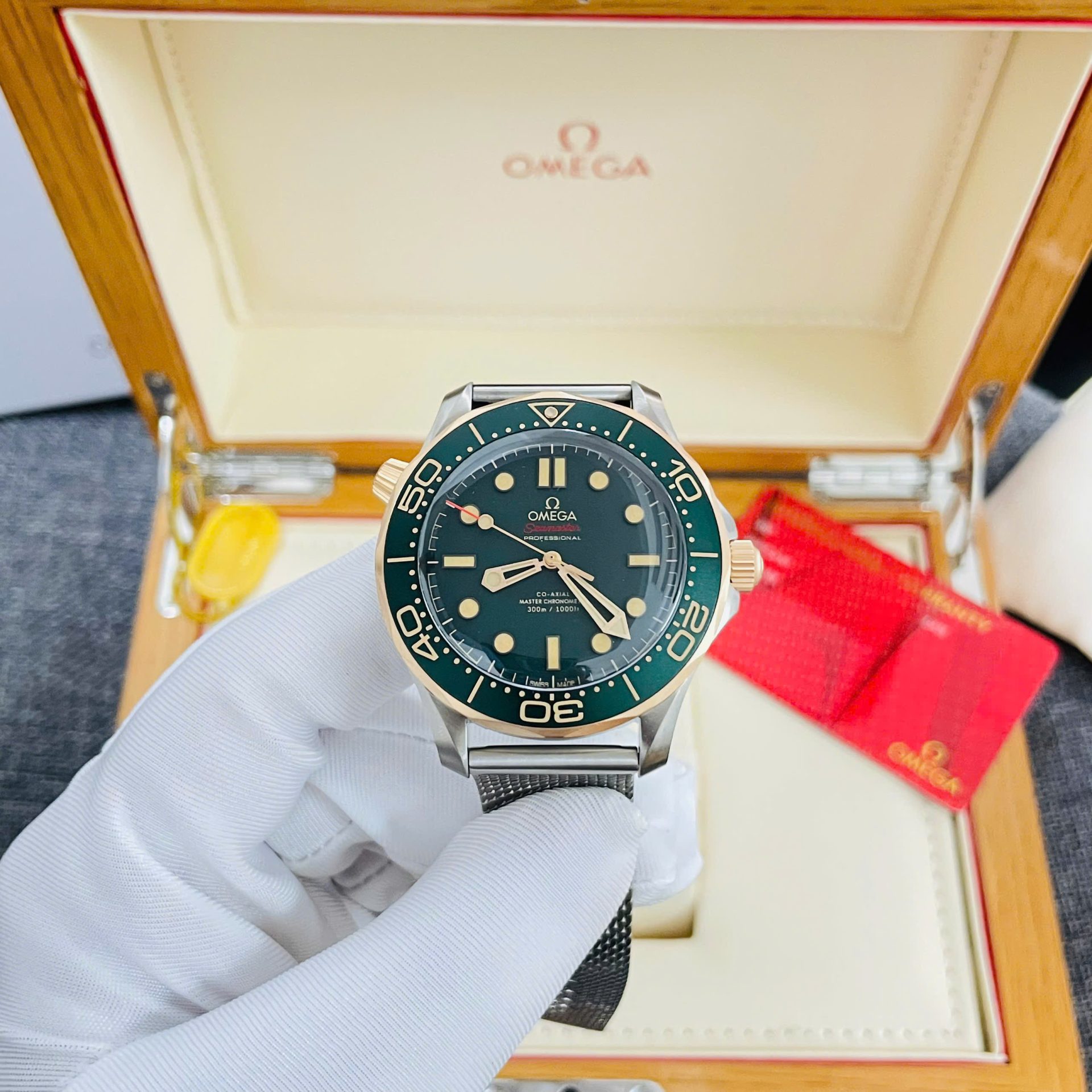 Omega Replica Watches Seamaster Bronze Gold on Titanium Green Dial VS Factory 42mm - Elite Watch Atelier