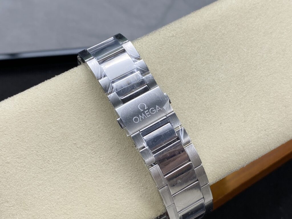 Omega Replica 11 Watch Aqua Terra Worldtimer Steel Strap Factory VS 43mm - Top club