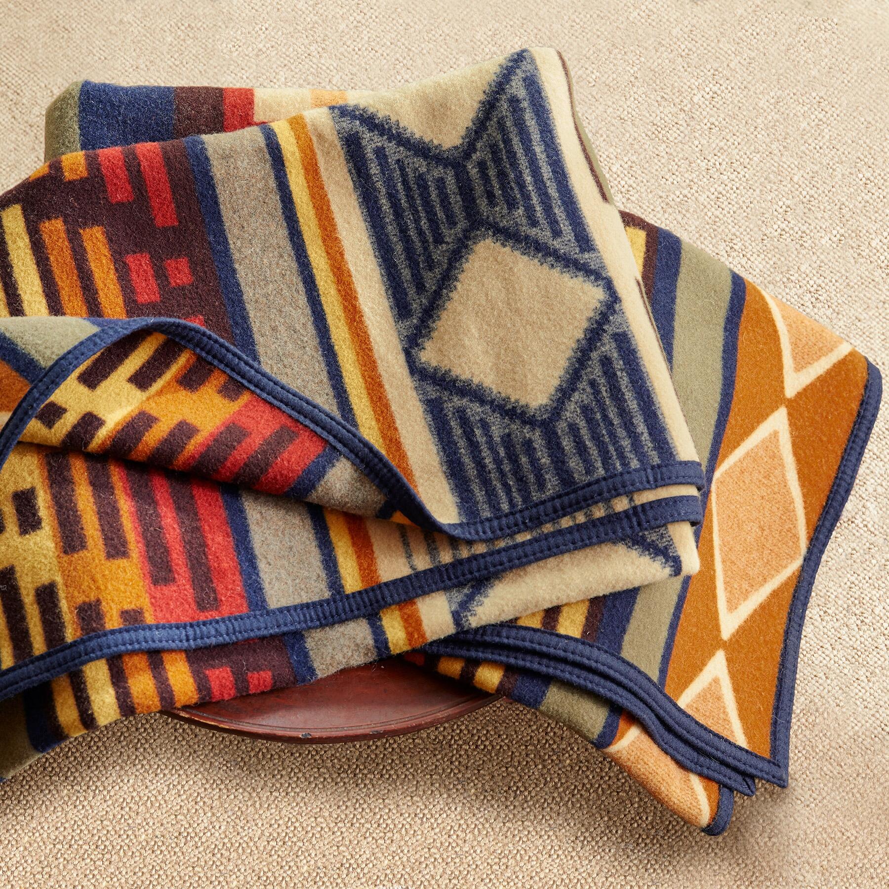 Cedar Mountain Throw - Sundance Clothing