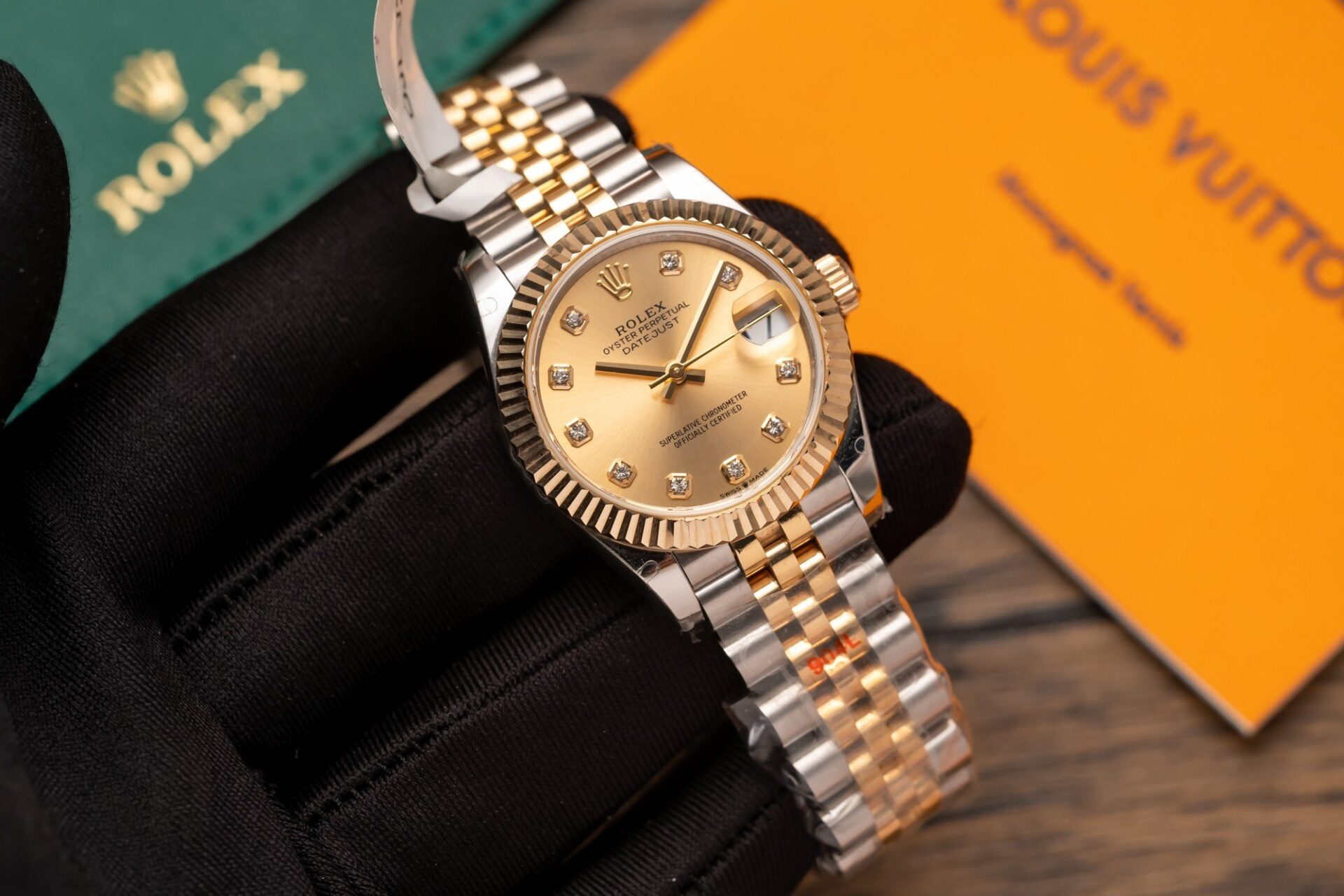 Rolex DateJust Best Replica Watch Gold Wrapped Jubilee Strap GM Factory 31mm - Elite Watch Atelier