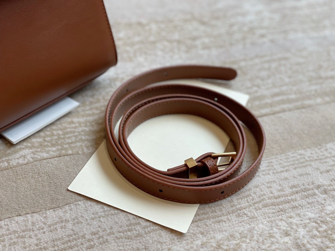 TO – Luxury Edition Bags SLY 1931:1High-quality replica