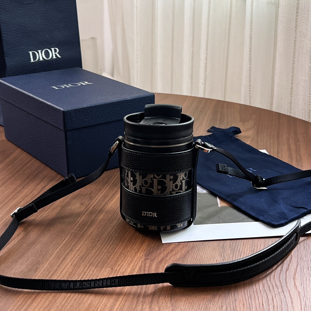 Aqua Mug With Shoulder Strap Black For Women 5.5in/13.4cm 2ESKH324YMJ_H00N1:1High-quality replica