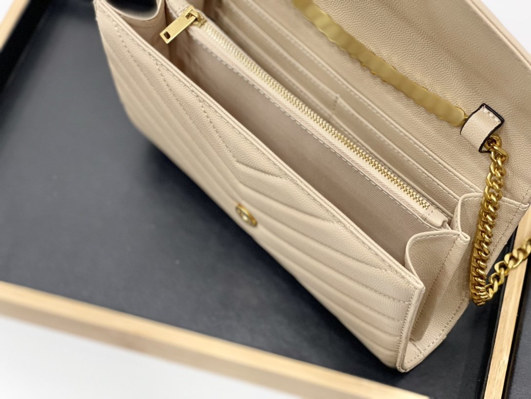 TO – Luxury Edition Bags SLY 1941:1High-quality replica