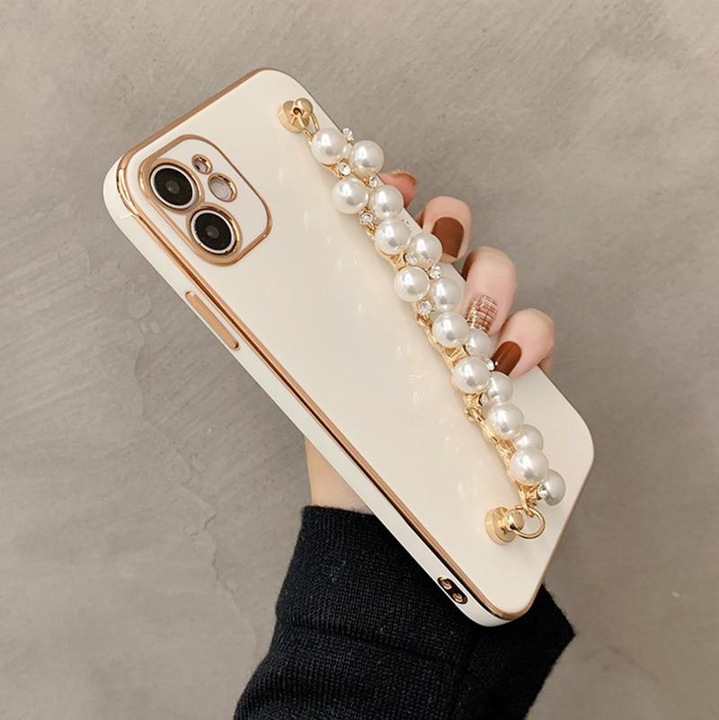 Gloss Pearl Chain iPhone Case - Wholesale & Influencer