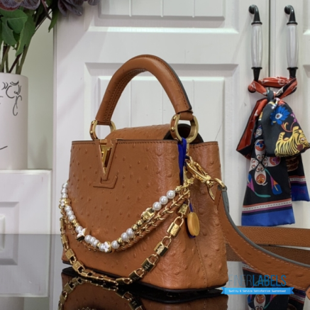 Tan Ostrich Leather Mini Handbag with Pearl Chain Detail1:1High-quality replica