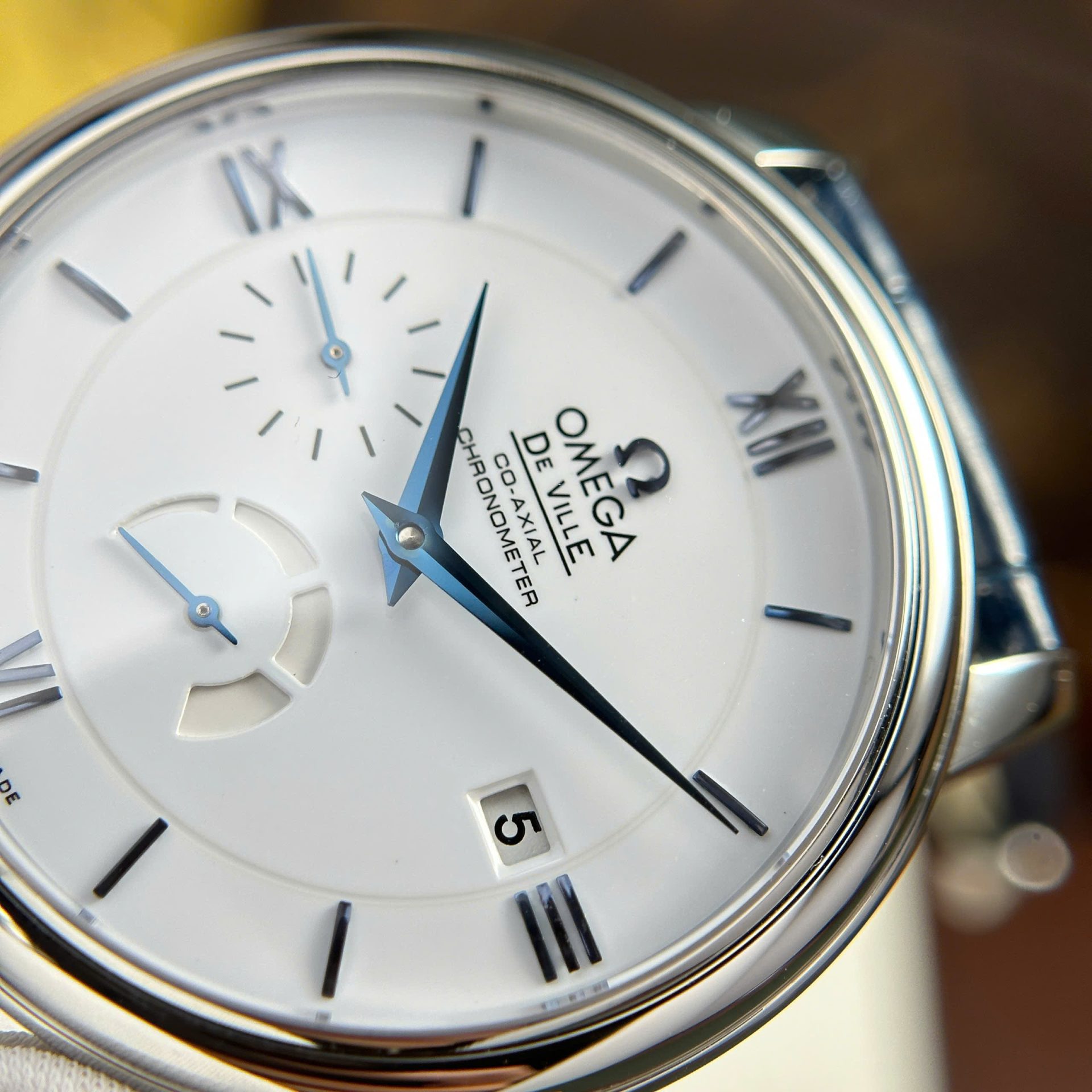Omega Replica Watch De Ville Prestige Power Reserve White Dial 39.5mm - Top club