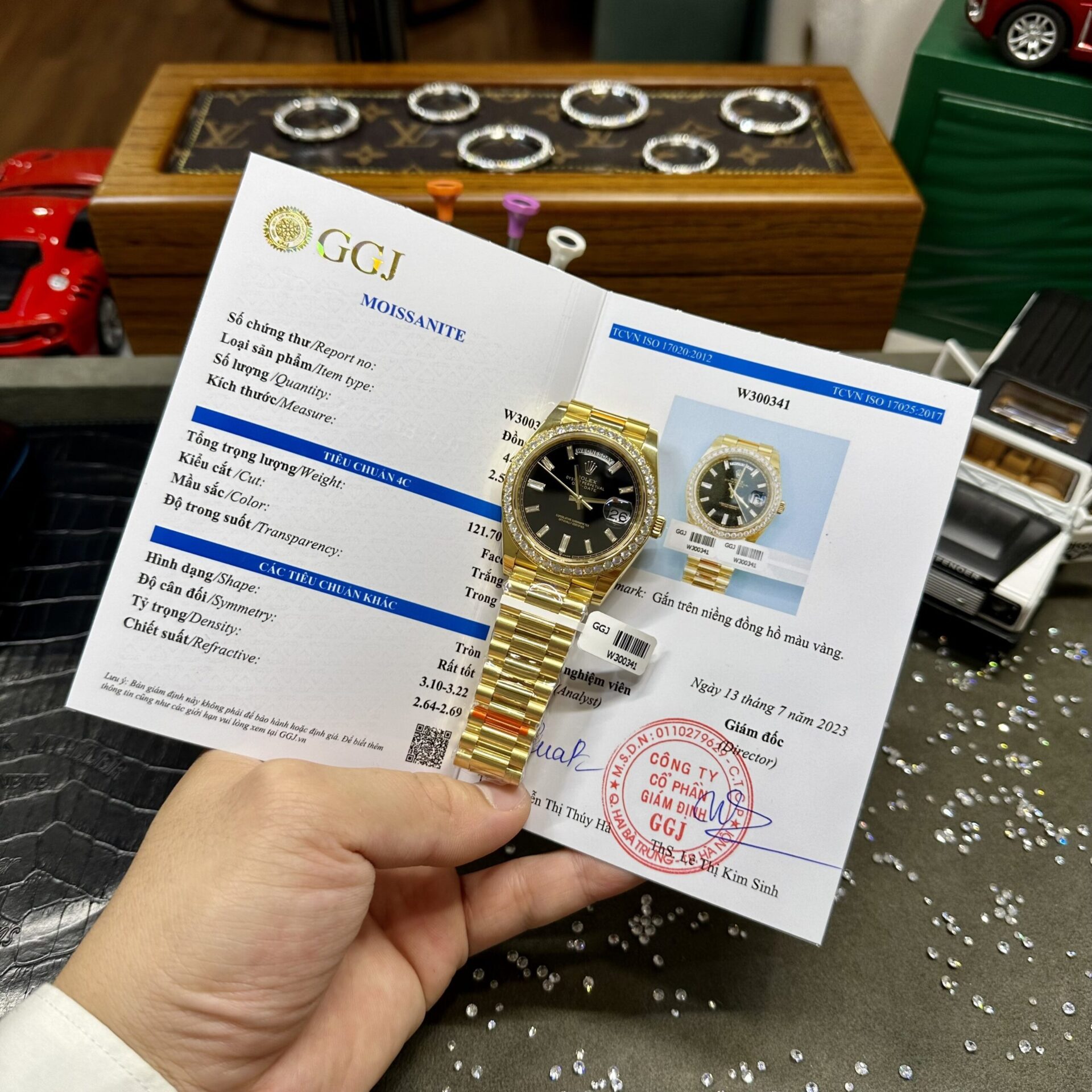 Rolex Day-Date Clone Watch Black Dial Moissanite Diamonds Custom 40mm - Elite Watch Atelier