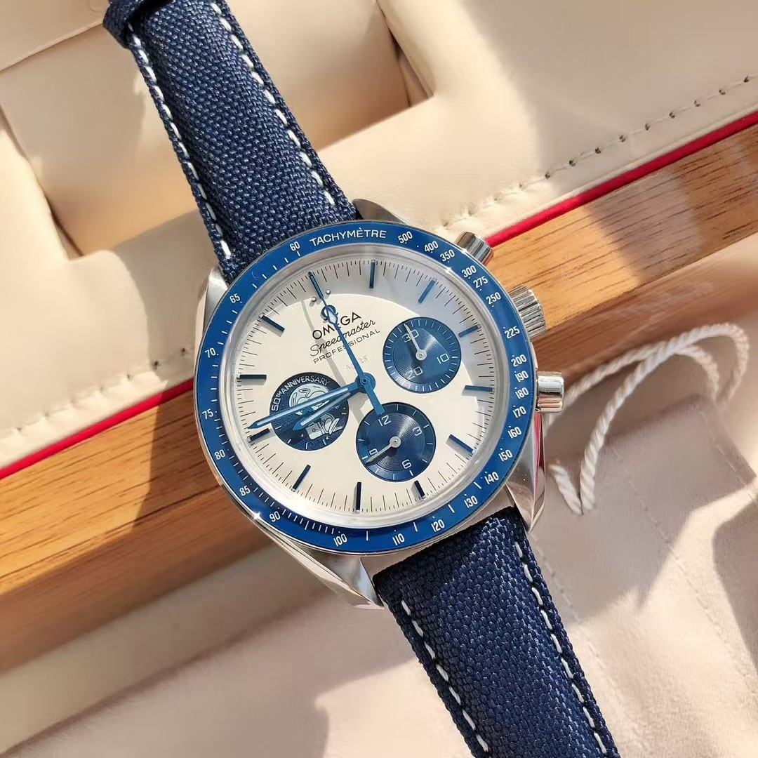 Omega Speedmaster Snoopy Replica - House of Replica