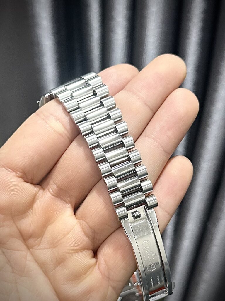Rolex Day-Date Replica Watch Ice Blue Dial Number Pile Arabic GM Factory 40mm - Top club