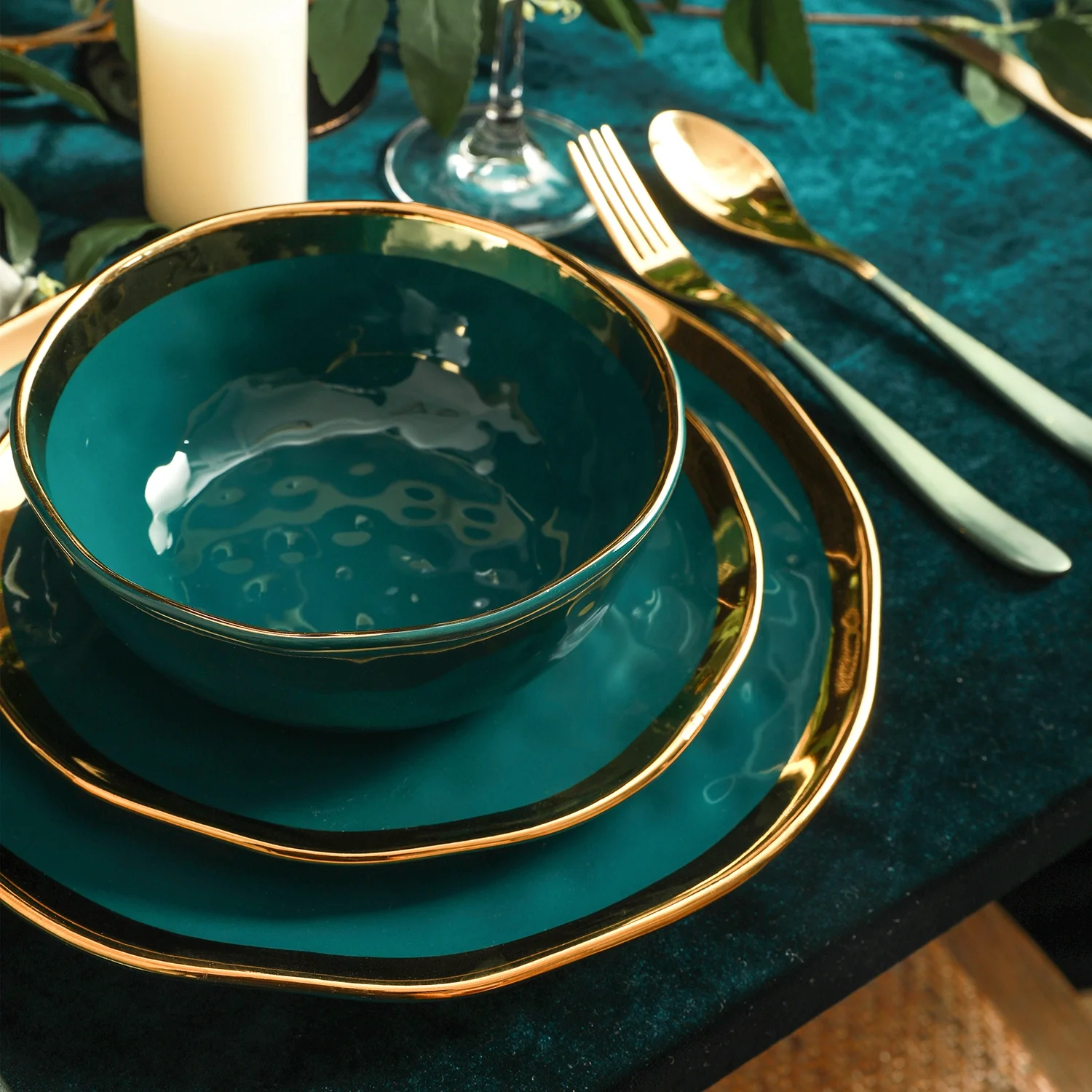 Stone Lain Florian 32-Piece Dinnerware Set Porcelain, Green