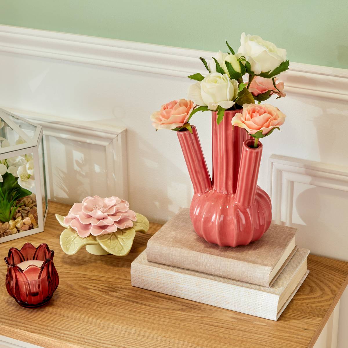 Vase "Fleur de rose" Dark pink, H.20 cm