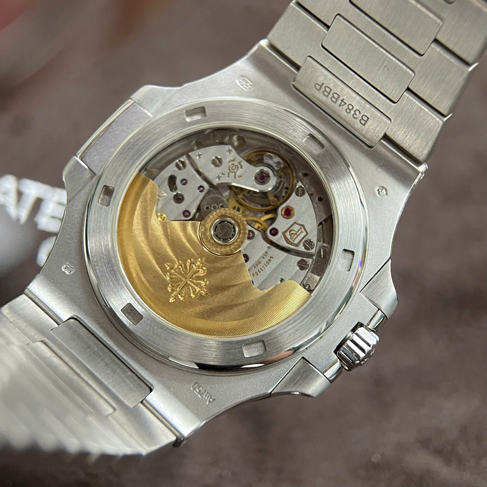 Patek Philippe Nautilus 5719 Replica Watches Custom 18K Solid White Gold + Diamonds 40mm - Top club