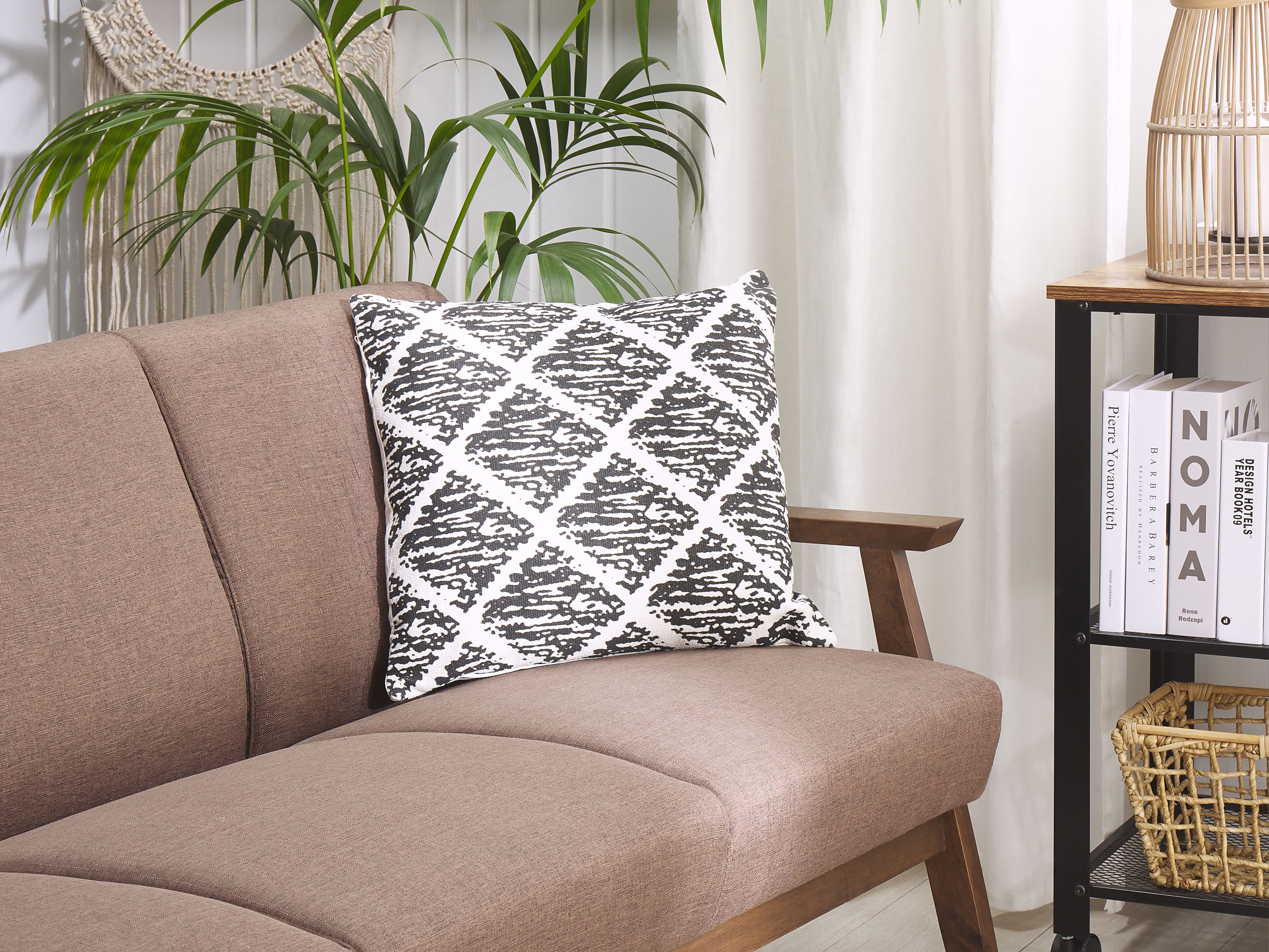 Set of 2 Decorative Cushions HAZRO Cotton 45 x 45 cm Black Geometric Pattern