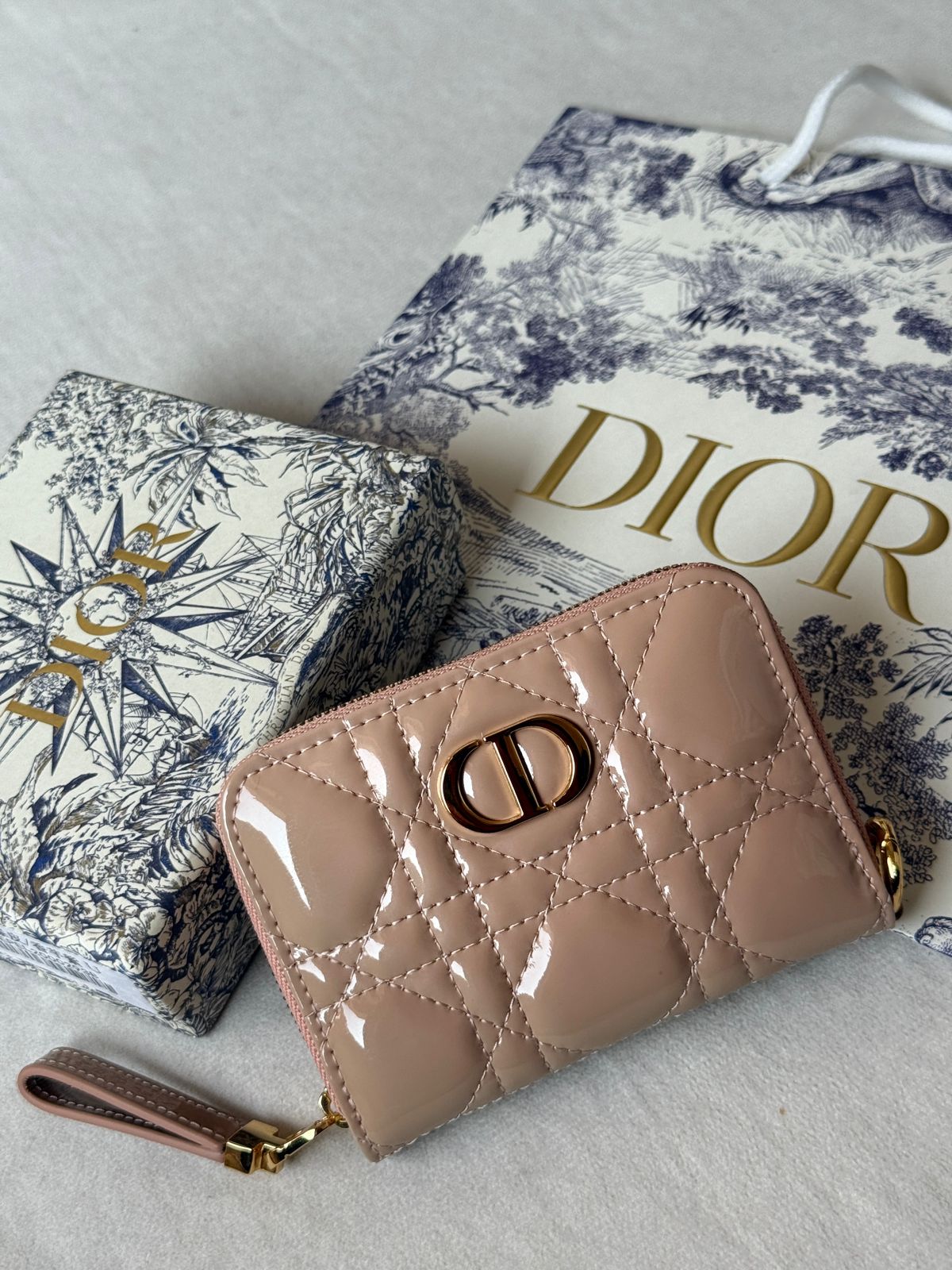 Dior Caro Lavender Supple Cannage Calfskin Wallet In Dubai