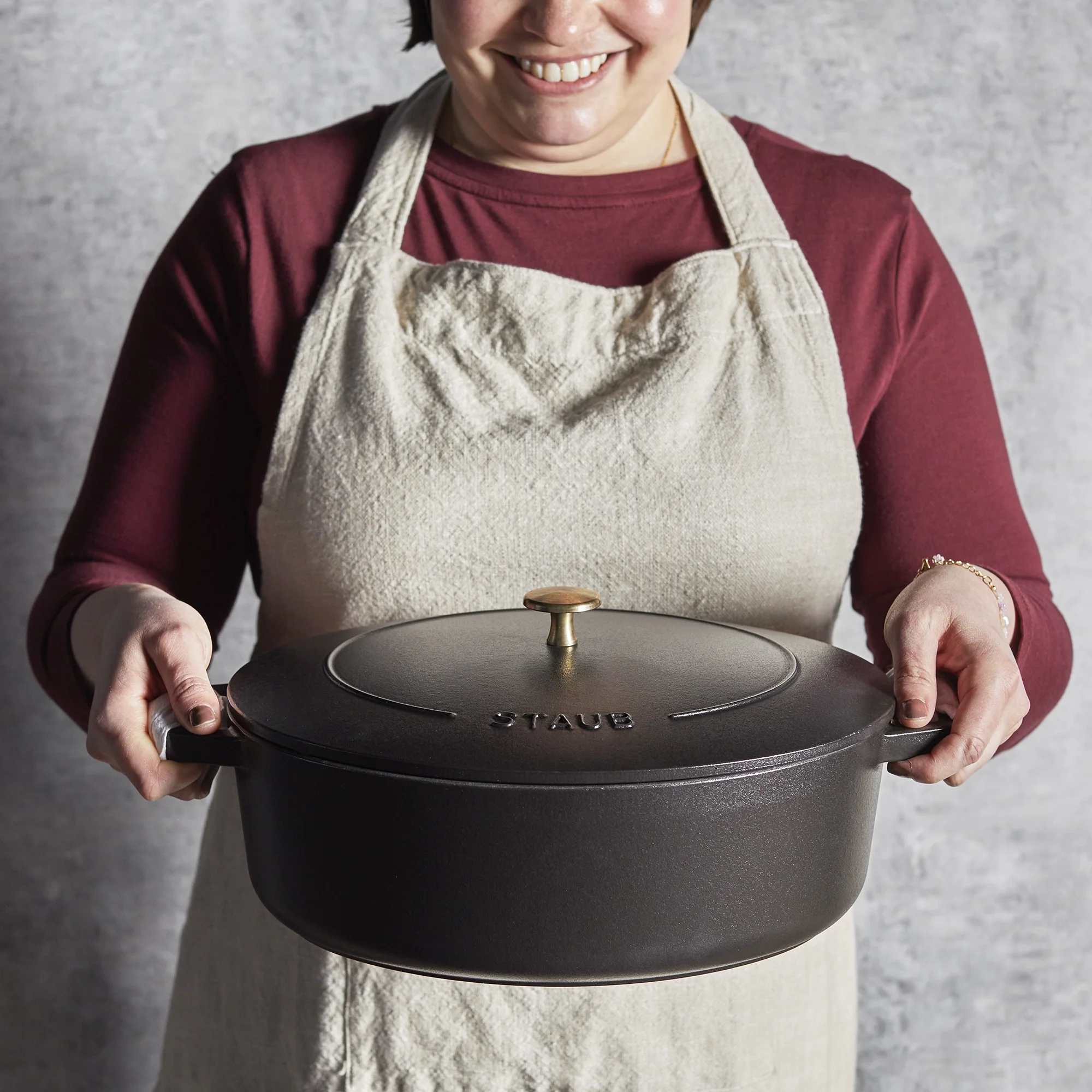Staub Cast Iron 6.25-qt Shallow Oval Dutch Oven - Citron - Image 53