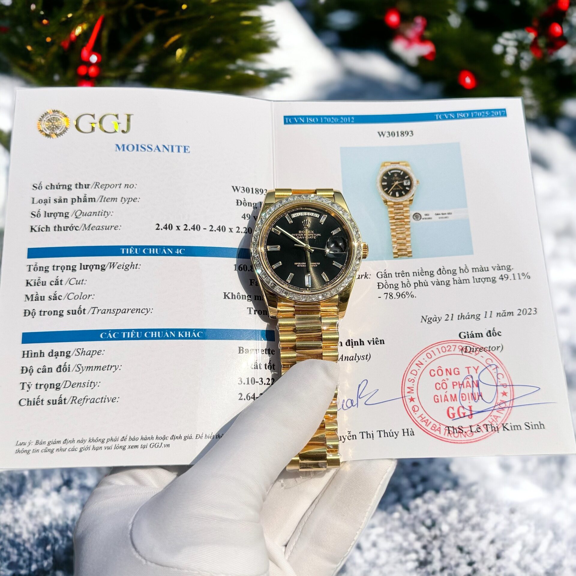 Rolex Day-Date 228238 Replica Watch 18K Gold Wrapped Moissanite Bezel GM 40mm - Elite Watch Atelier