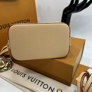 Louis Vuitton Alma backpack in the signature brown monogram canvas1:1High-quality replica