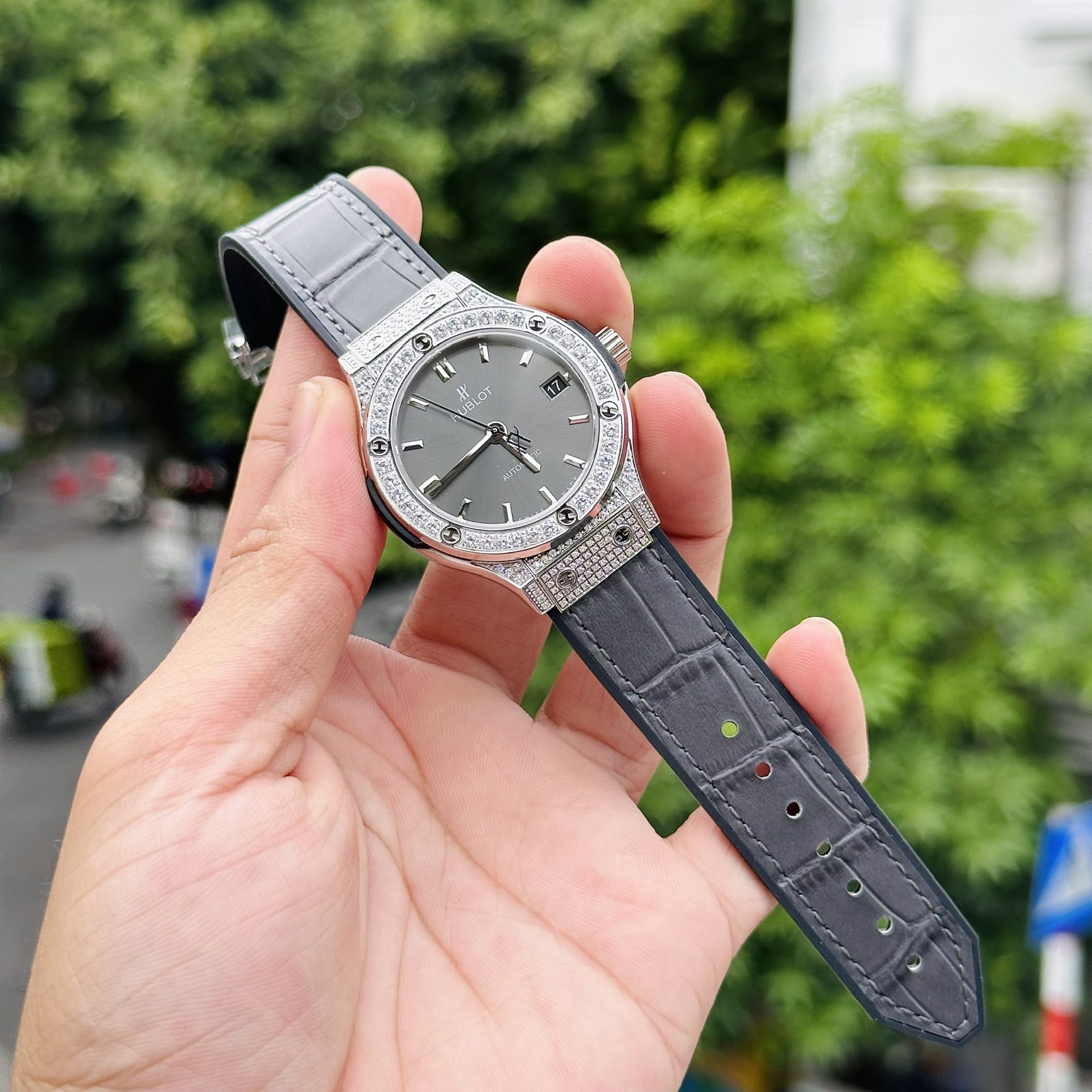 Hublot Replica 1:1 Watch Classic Fusion Grey Stone Dial HB Factory 38mm - Elite Watch Atelier