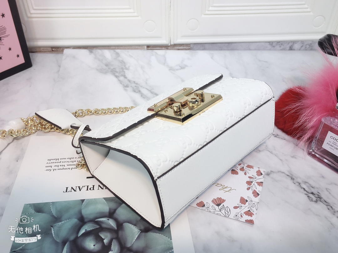 Replica Gucci Padlock Small Signature Shoulder Bag 4094871:1High-quality replica