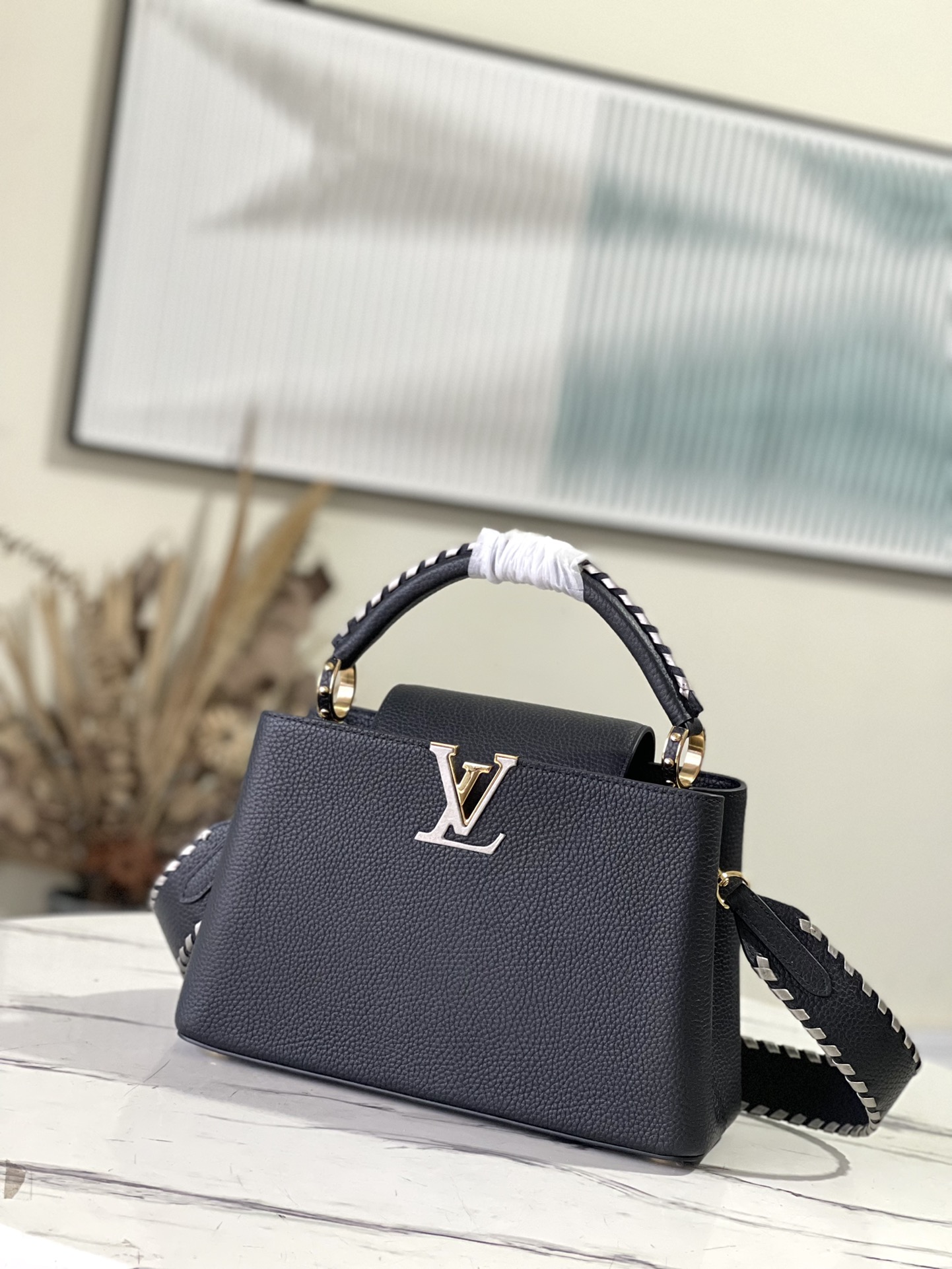 Louis Vuitton Z Capucines MM M211211:1High-quality replica