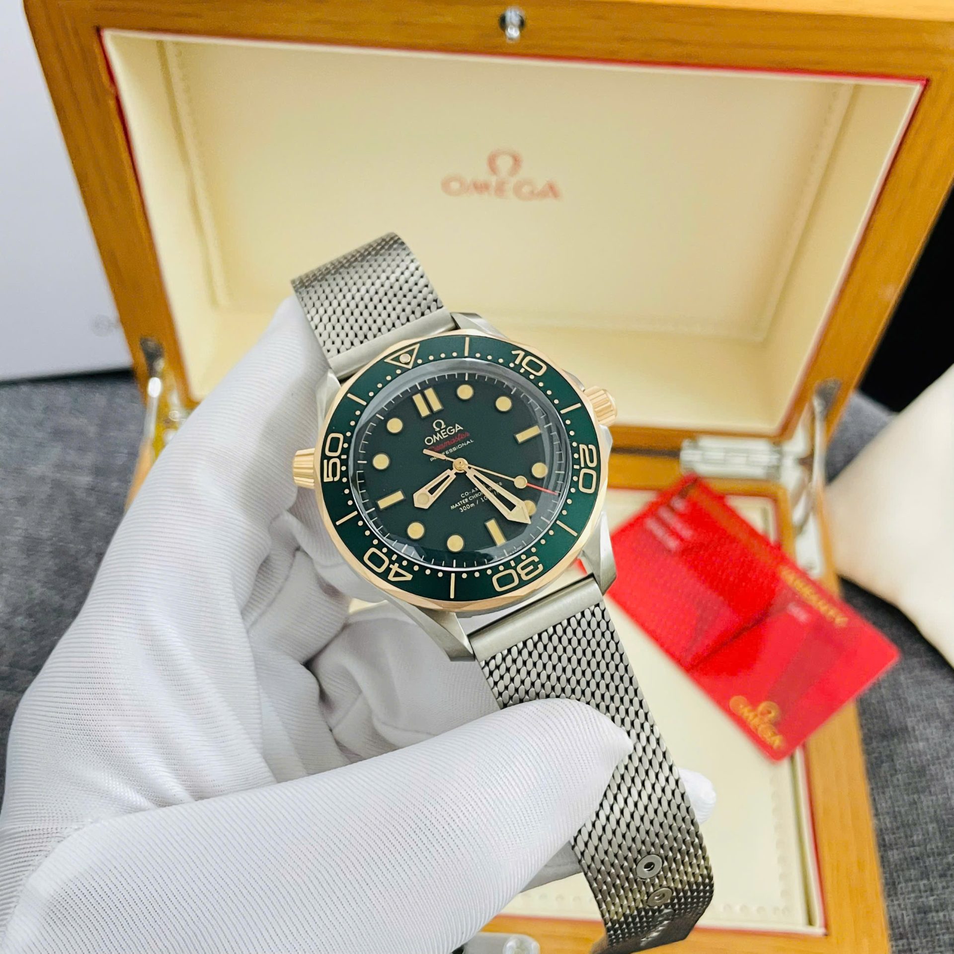 Omega Replica Watches Seamaster Bronze Gold on Titanium Green Dial VS Factory 42mm - Top club