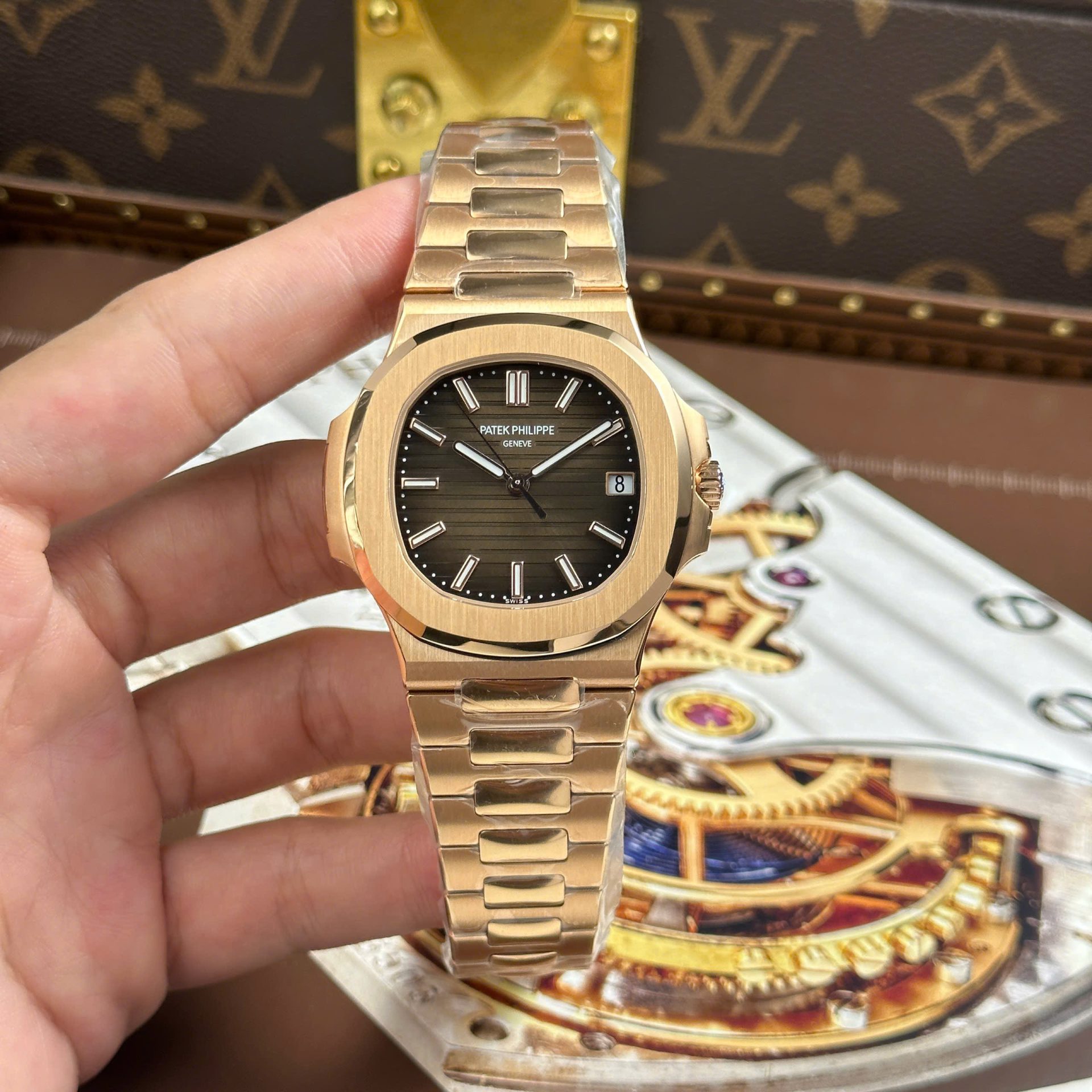 Patek Philippe Nautilus 5711 Brown Dial Copies Watches Automatic Movement BBF Factory 40mm - Elite Watch Atelier