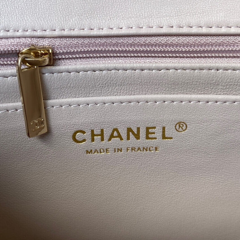 Replica Chanel Mini Flap Bag With Top Handle As2431 In Iridescent Lambskin1:1High-quality replica