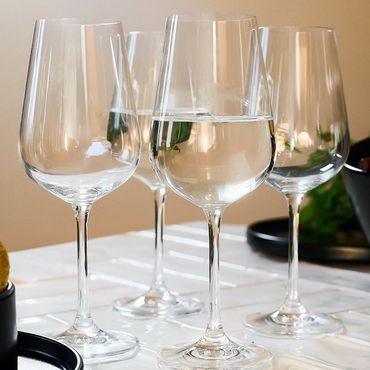 Zestaw kieliszków BRILLIANT do wina białego, 4 szt. 0.36 l