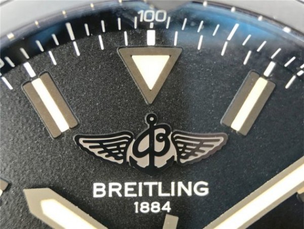 Replica Breitling Avenger BlackBird 44mm DLC GF Titanium Case Black Dial Rubber Strap A2824 - Top club