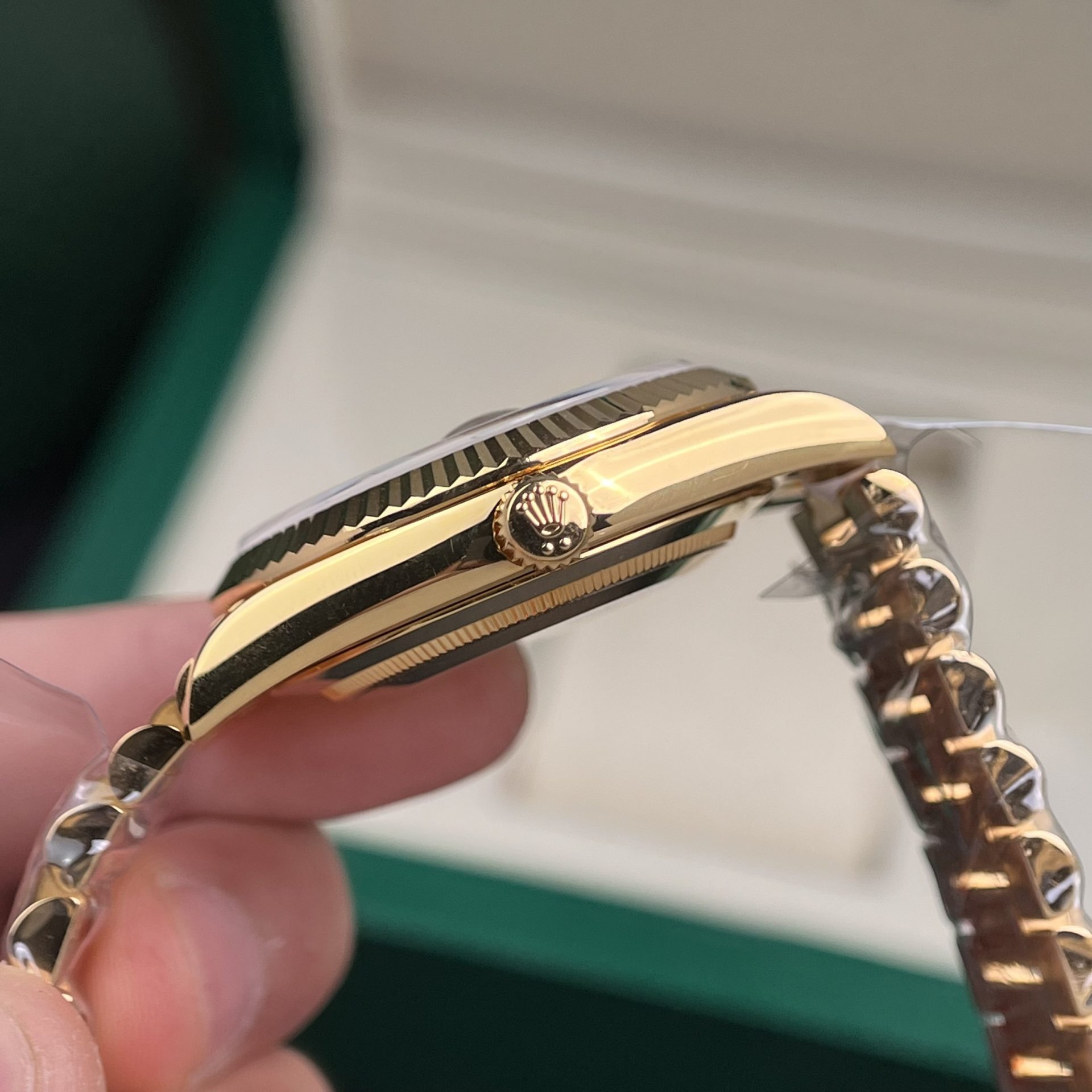 Rolex Replica Watch Day-Date Gold Wrapped Weight 177gram Champagne Dial GM Factory 40mm - Top club