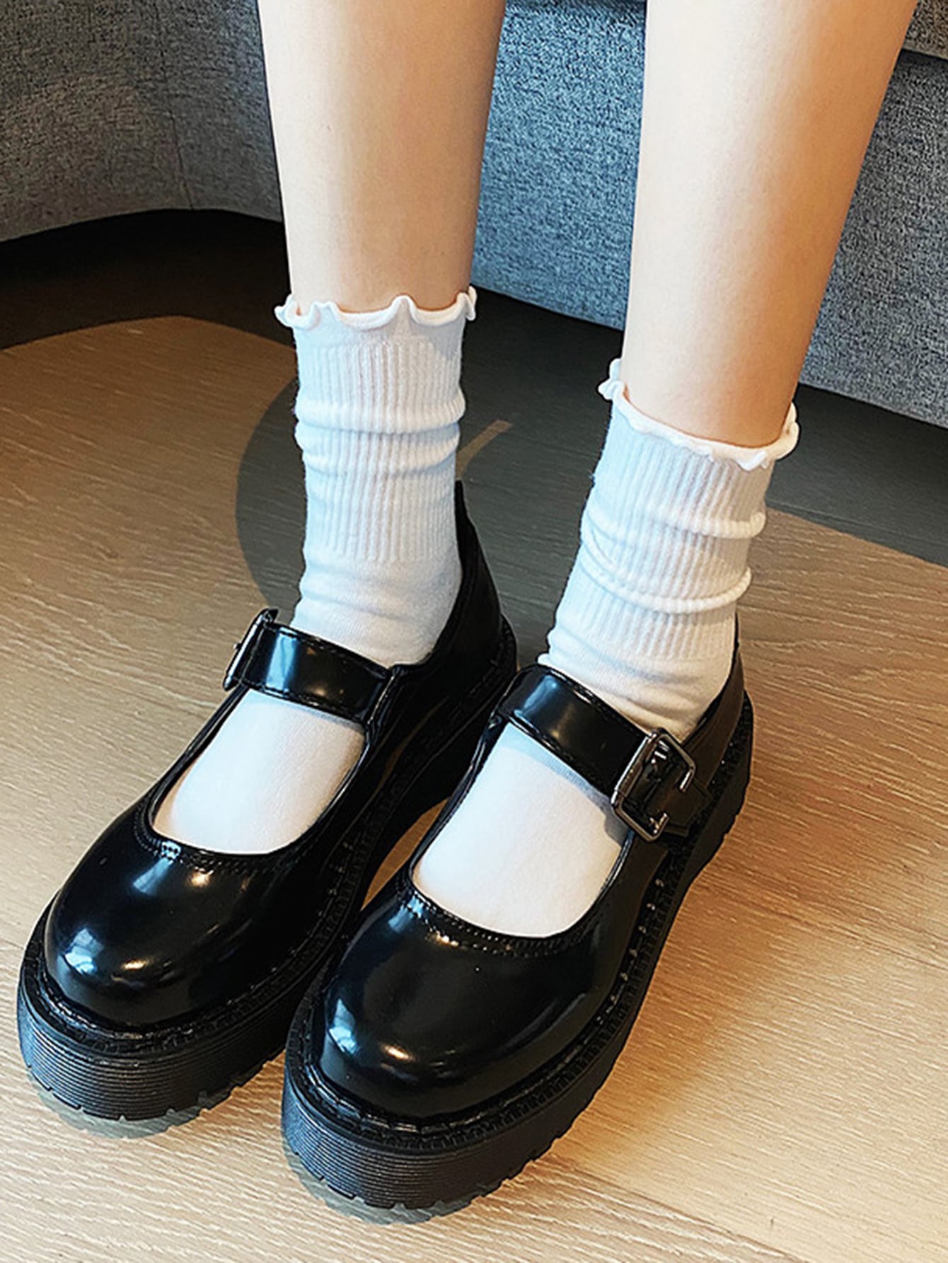 Solid Crew Socks