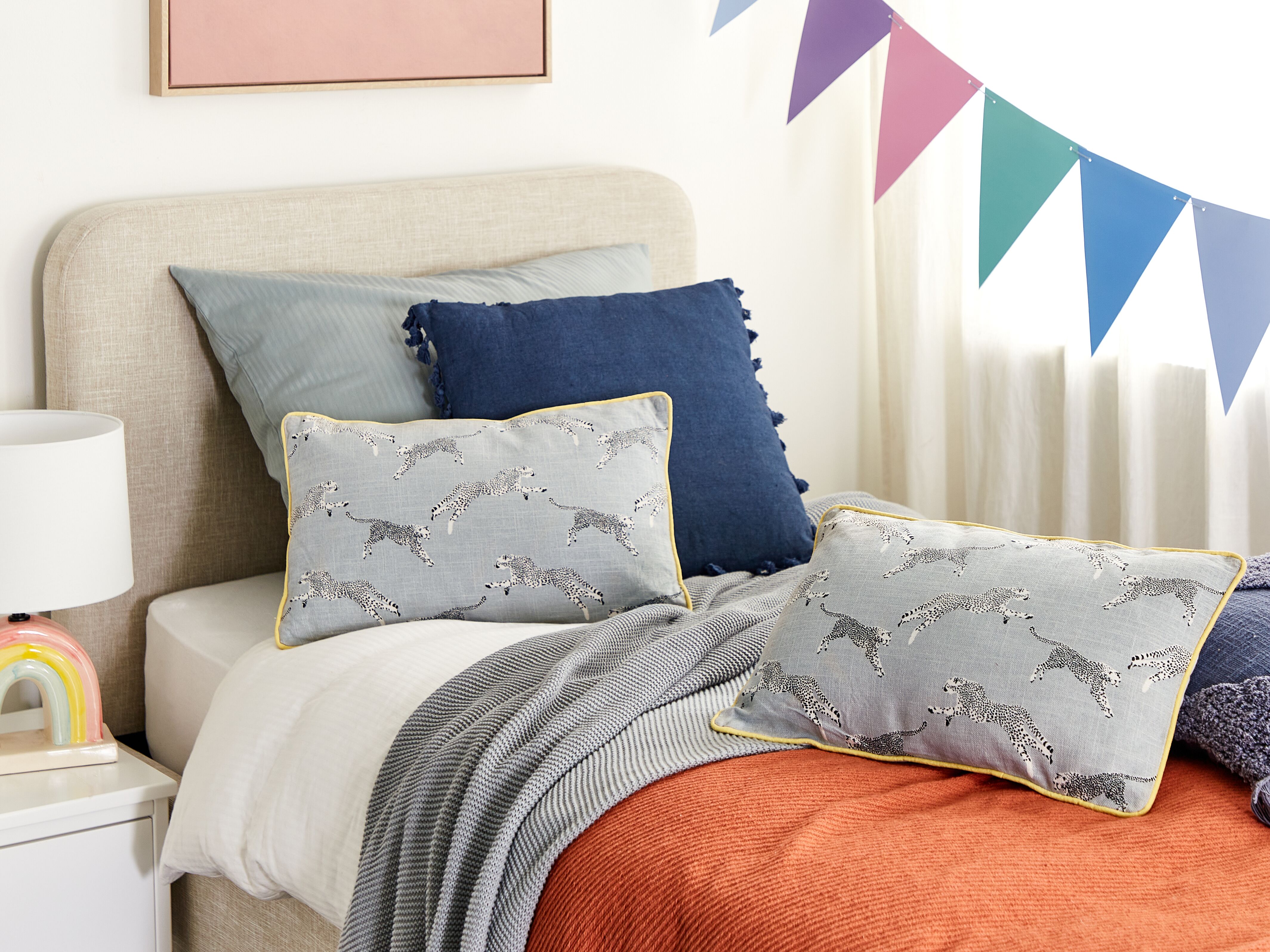 Set of 2 Decorative Cushions ARALES Cotton 30 x 50 cm Light Grey Animal Pattern