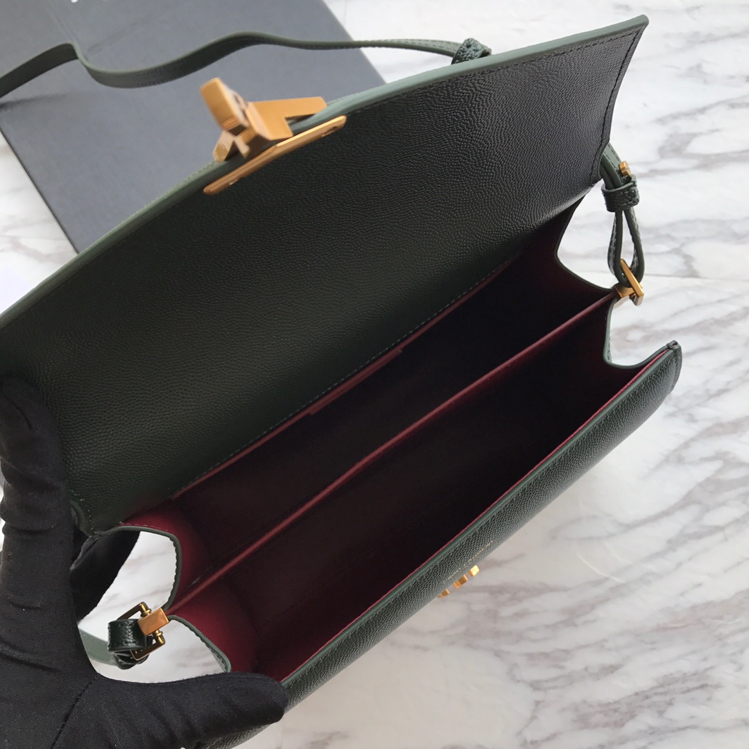 CASSANDRA MONOGRAM CLASP BAG IN MATTE PYTHON1:1High-quality replica