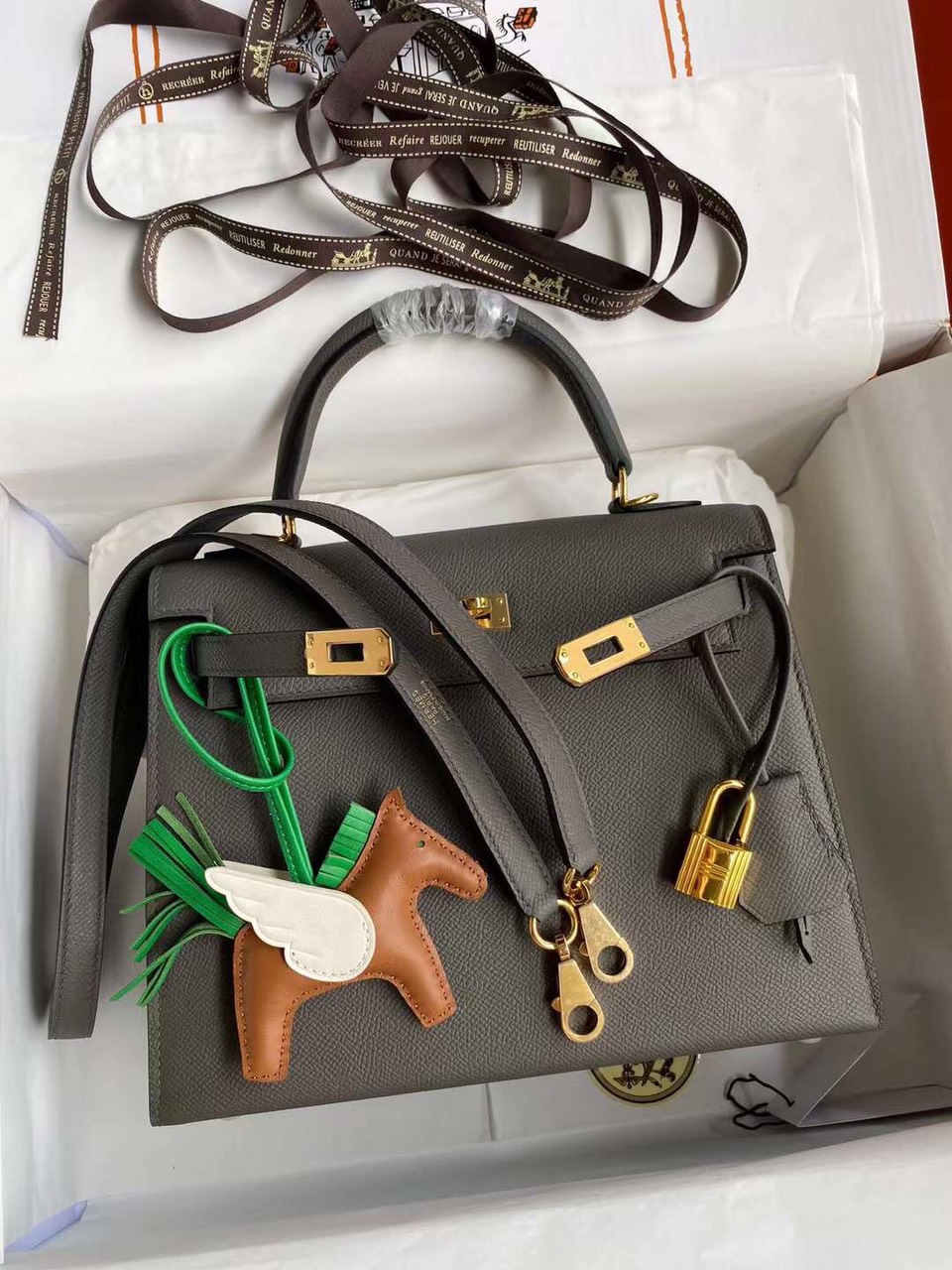 Hermes Kelly Epsom Leather 25cm Bag