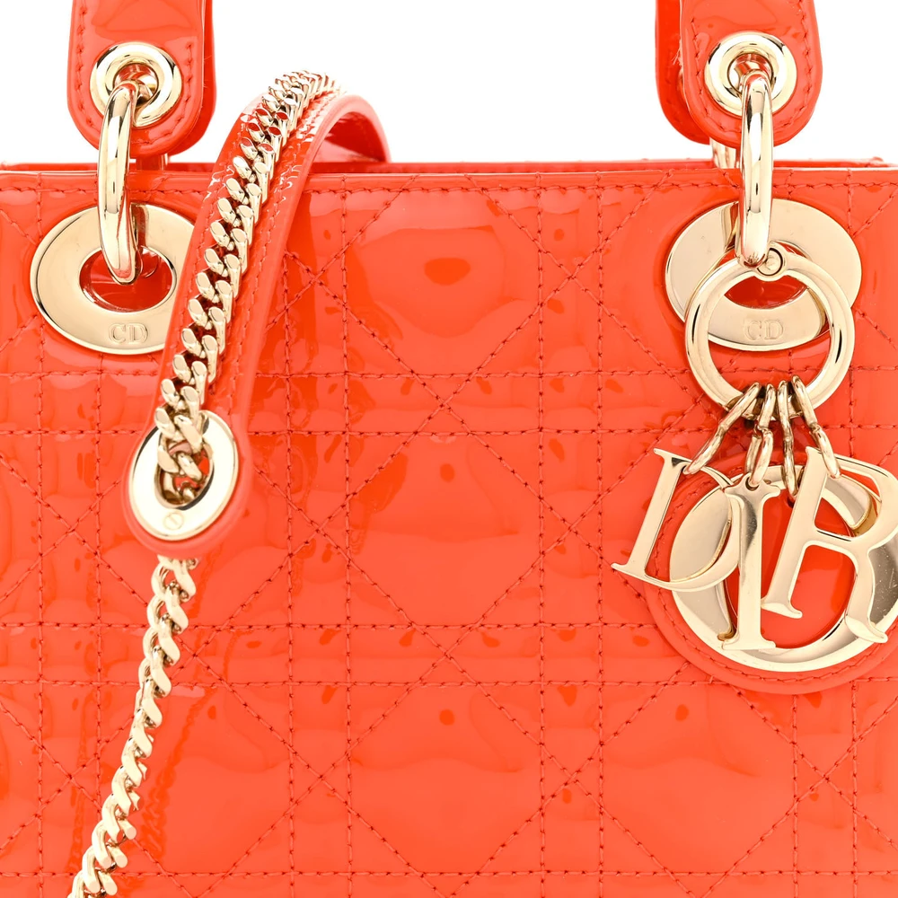 Superfake Dior Mini Lady Bag – Stunning Orange Patent Finish1:1High-quality replica