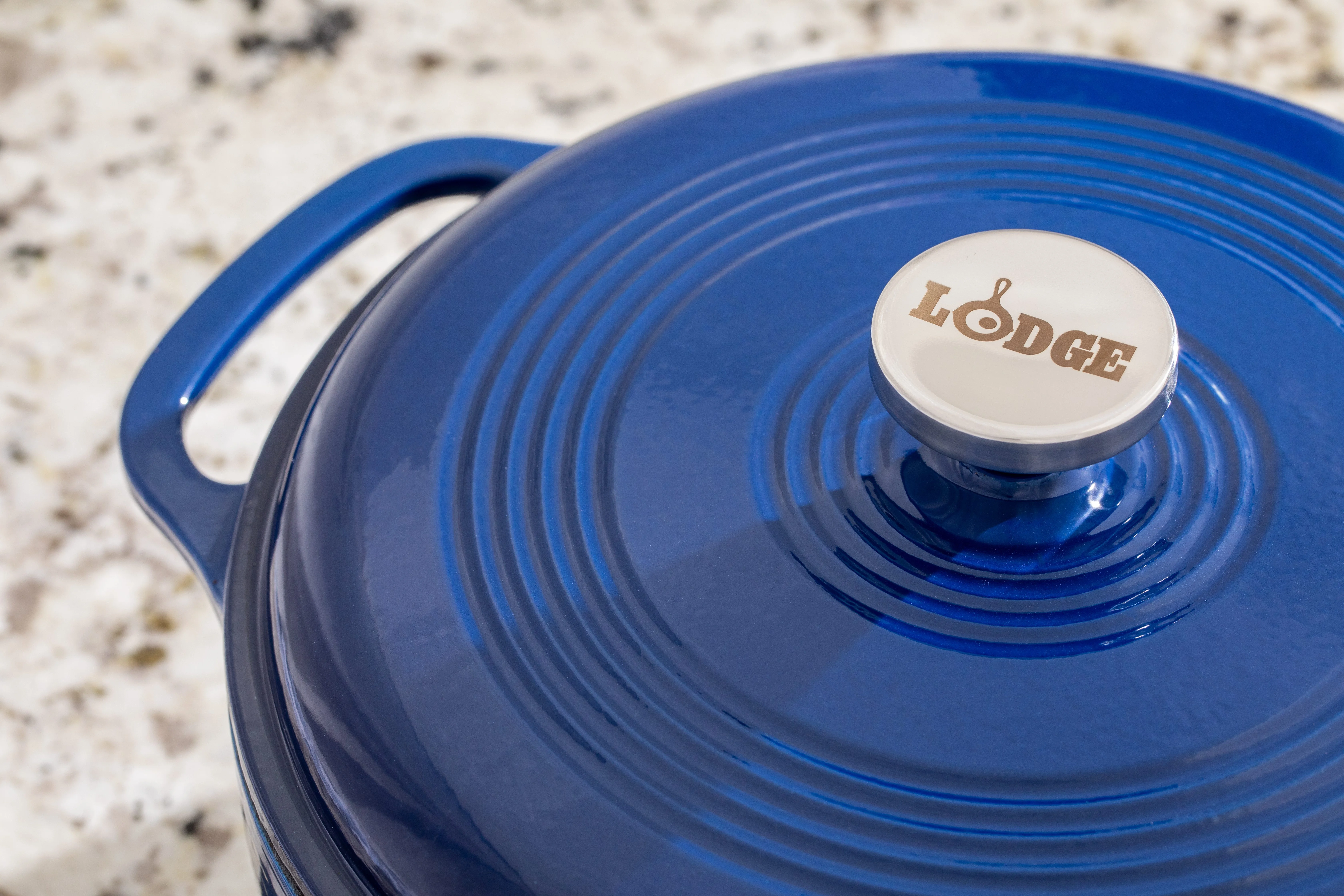 Lodge Cast Iron 6 Quart Enameled Dutch Oven, Indigo - Image 2