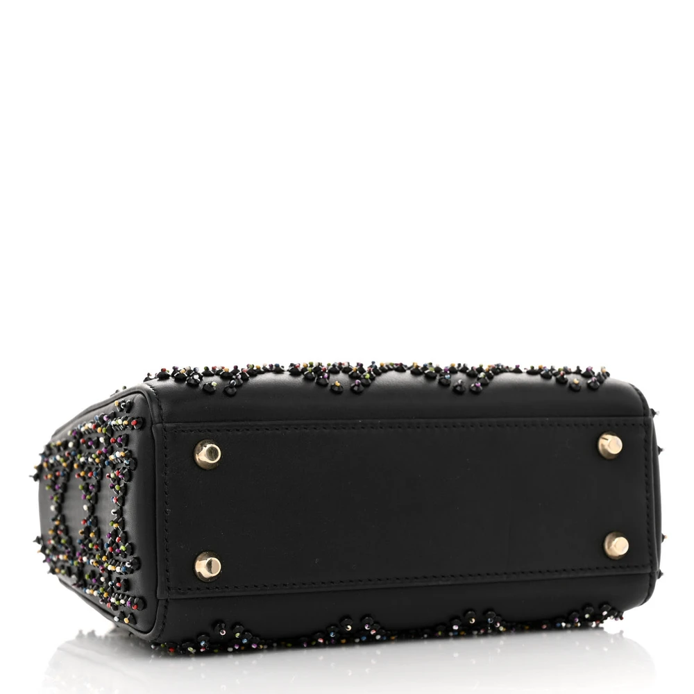 Superfake Handbags That Look and Feel Original1:1High-quality replica