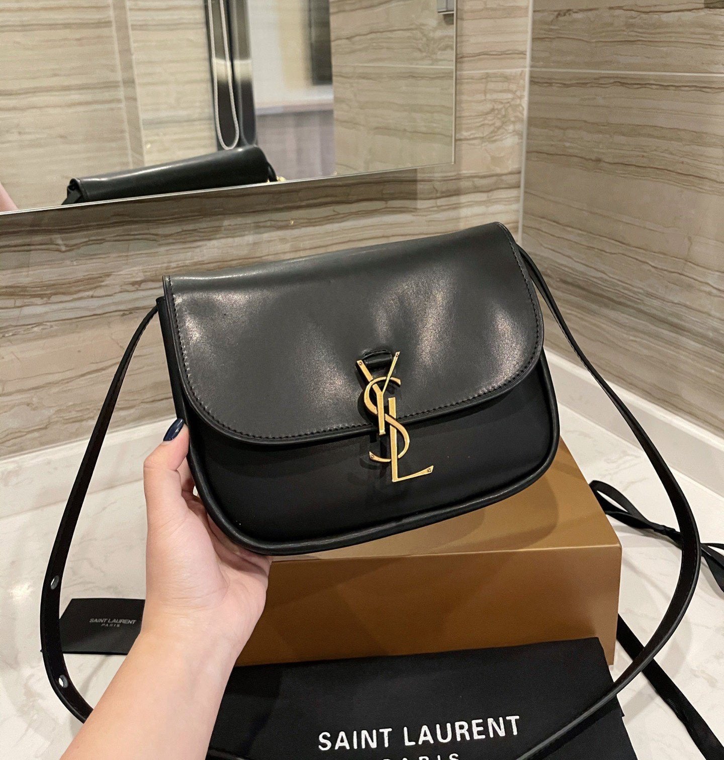 TO – Luxury Edition Bags SLY 1621:1High-quality replica