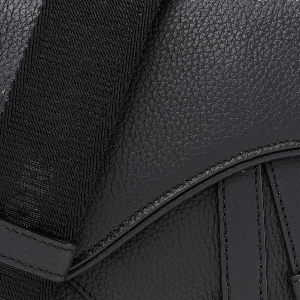 Black Grained Leather Dior Saddle Bag – Mirror Quality Replica1:1High-quality replica