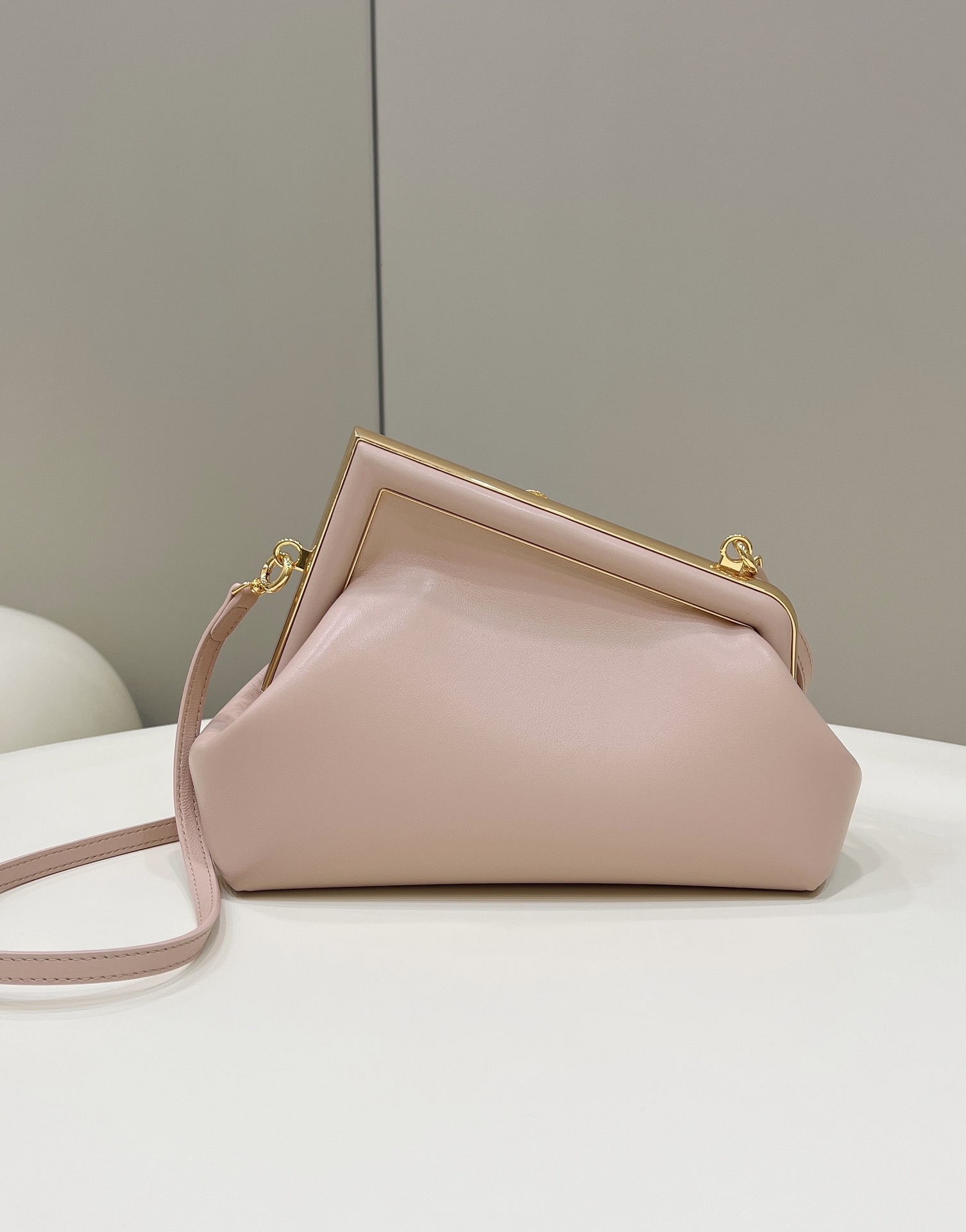 Fendi First - Replicaclubs