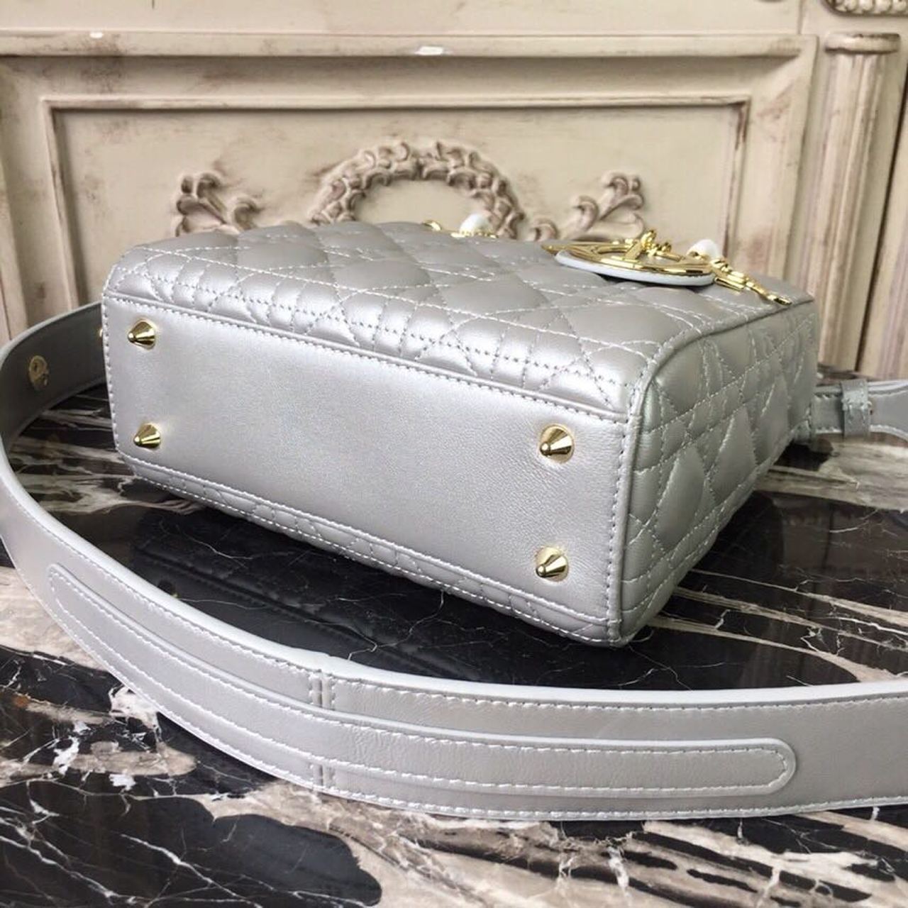 Christian Dior Small Lady Dior Bag Gold Toned Hardware Pearl Silver White For Women 8in/20cm CD1:1High-quality replica