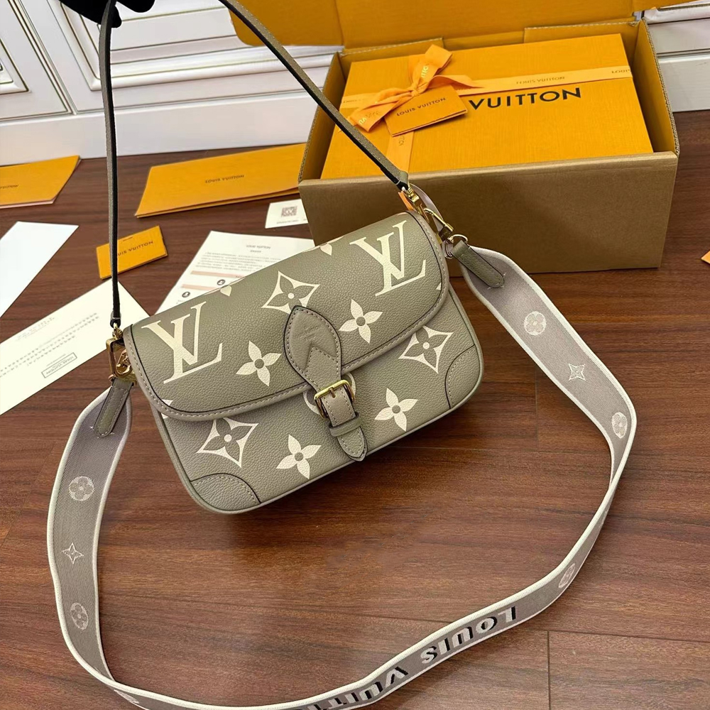 LV Diane Satchel 1:1High-quality replica