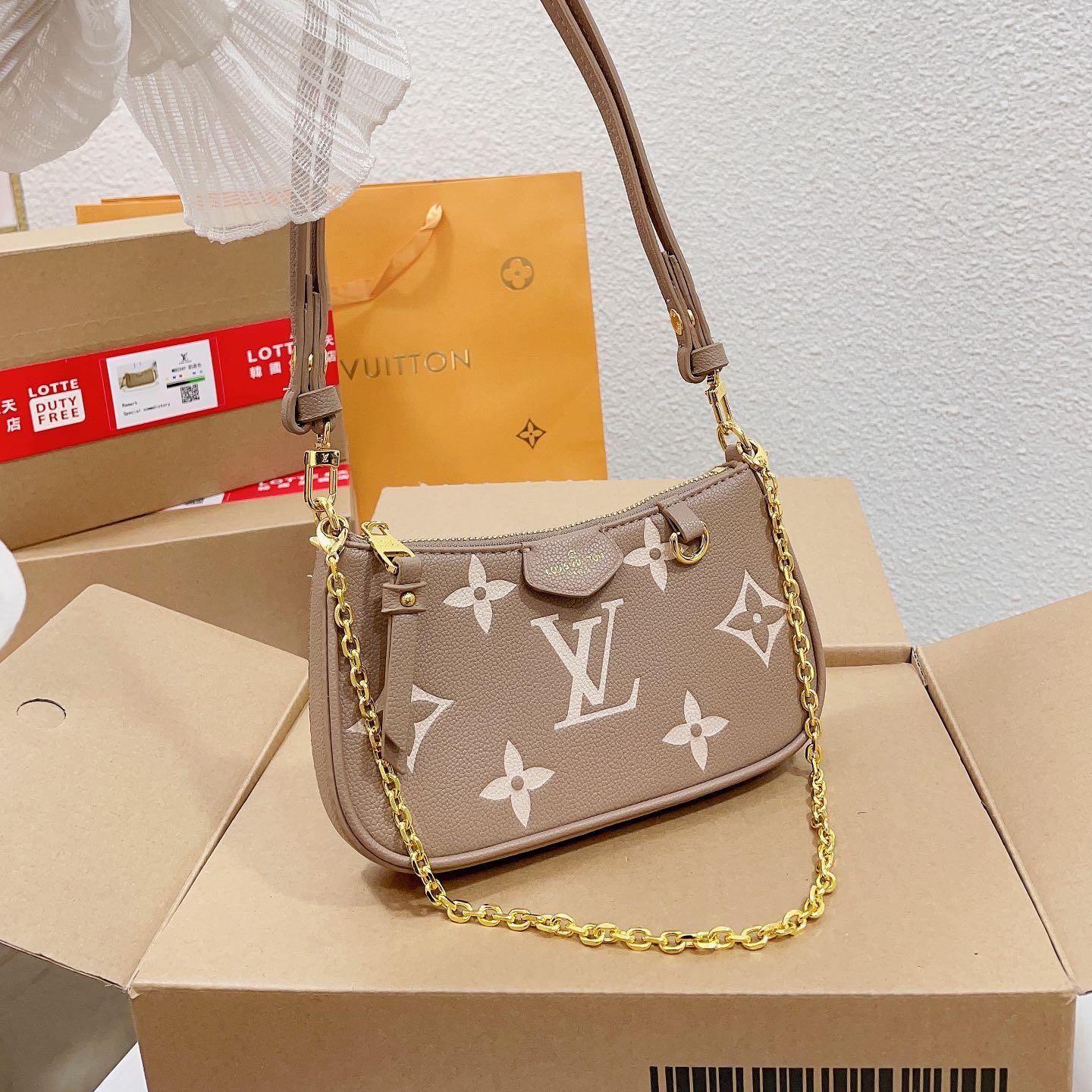 Louis Vuitton LV Easy Pouch Bag1:1High-quality replica